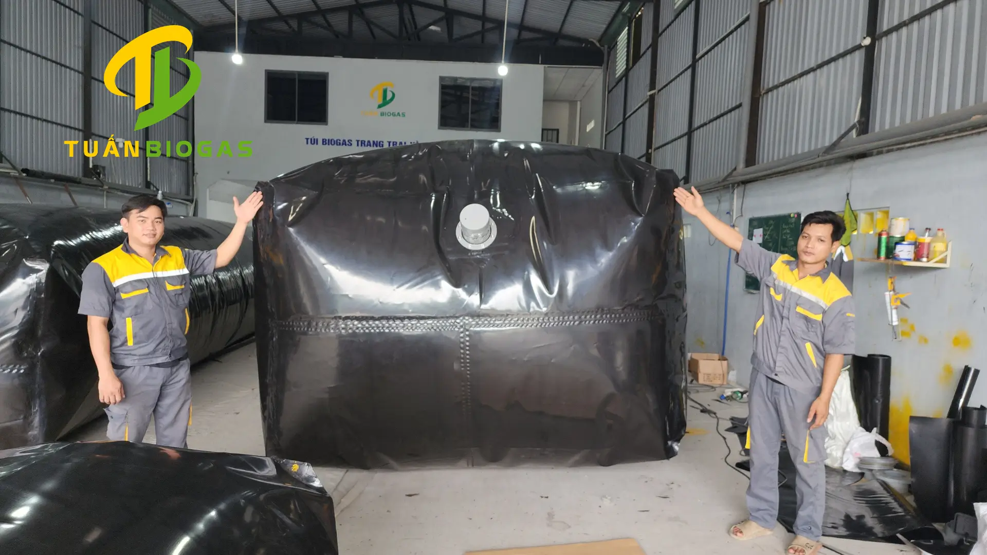 Hình dạng định hình vuông vức 4 góc của túi biogas vuông Tuấn Biogas