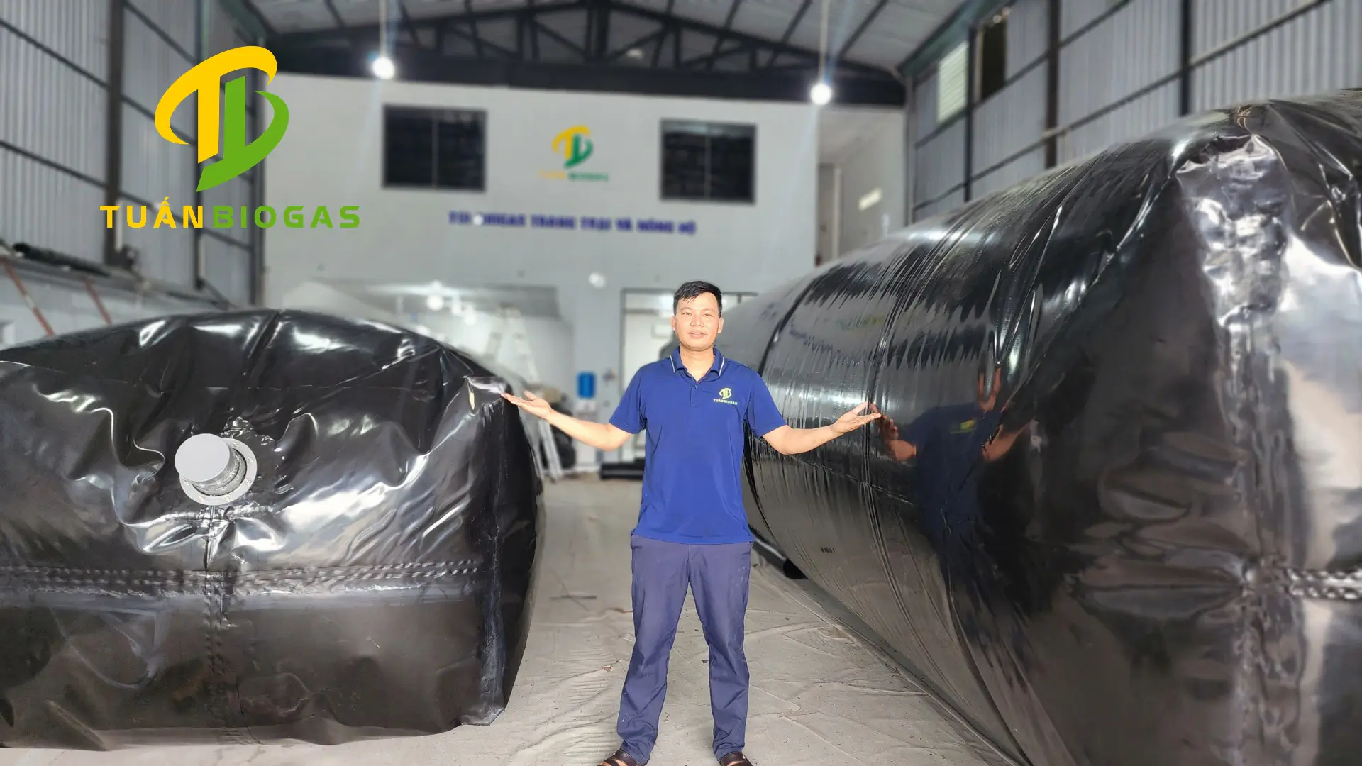 Phiếu bảo hành 5 năm 1 đổi 1 chính hãng Tuấn Biogas trao tận tay chủ trang trại
